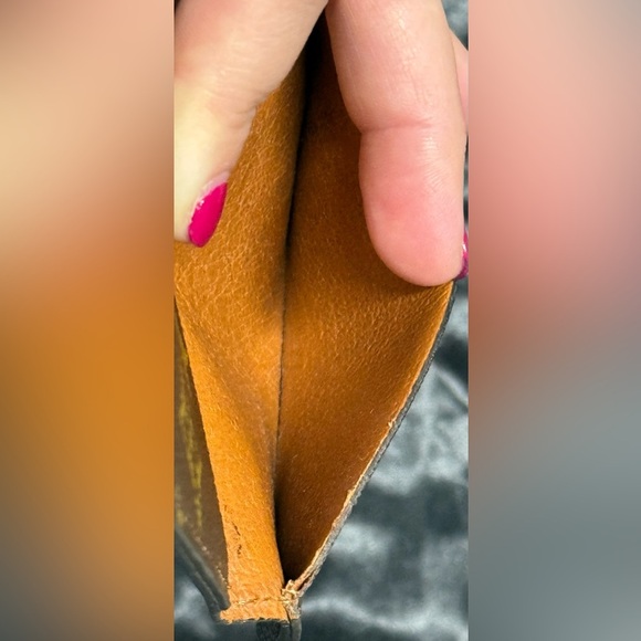 Louis Vuitton vintage card holder - Picture 7 of 10